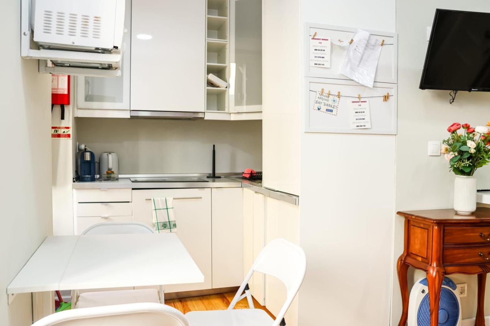 Residencia Queiros - Apartamento T1 Lisboa 外观 照片