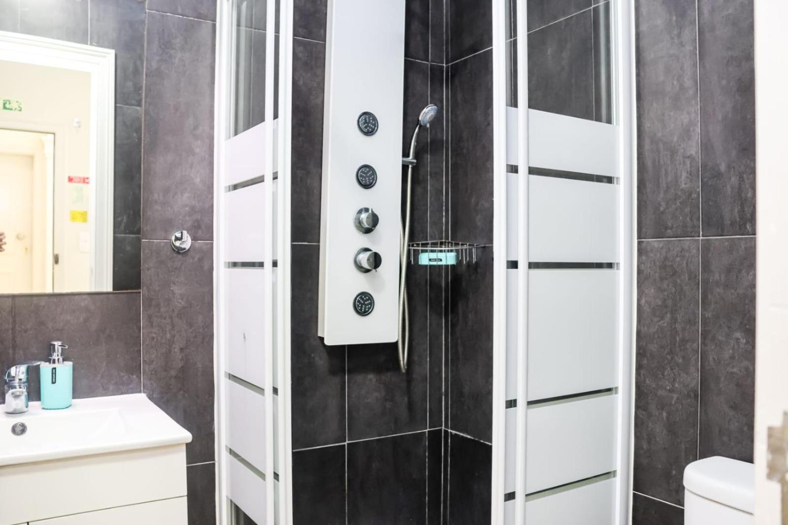 Residencia Queiros - Apartamento T1 Lisboa 外观 照片